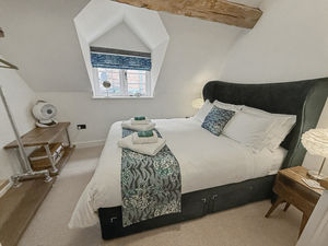 Photo 5- click for photo gallery